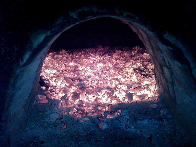 2008_09_06 butterkuchen f_r das dreschfest im backhaus backen mit fritze_ andreas_ frank und uta 014.jpg